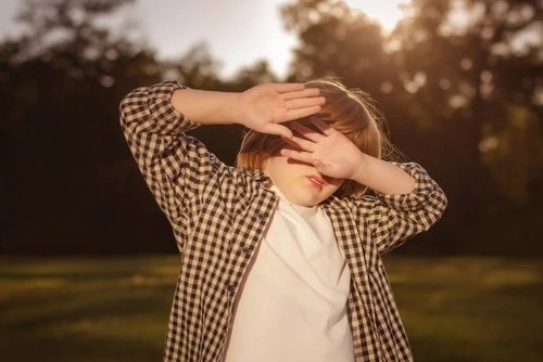 الحساسية للضوء